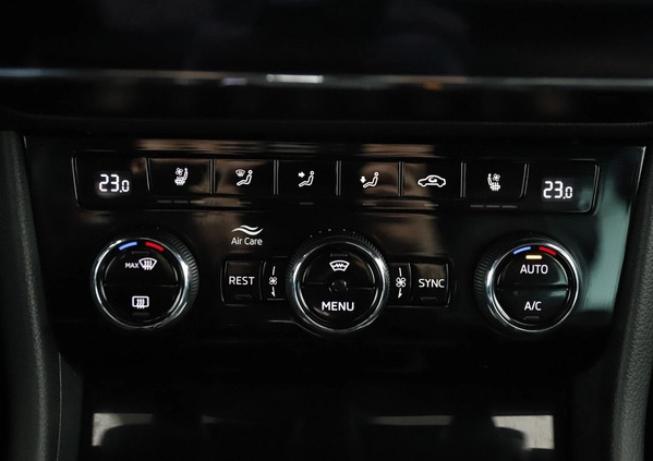 Skoda Superb cena 124945 przebieg: 113857, rok produkcji 2020 z Bierutów małe 596